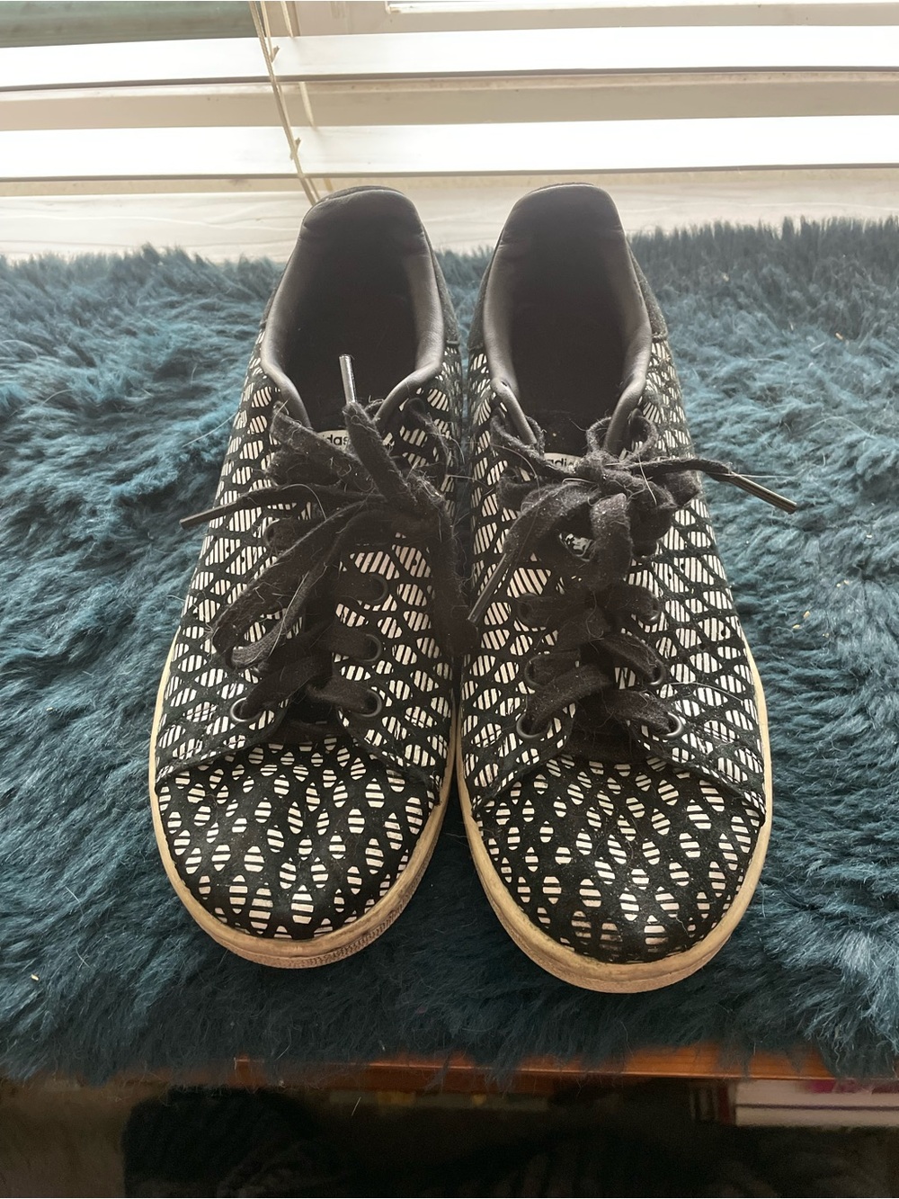 adidas Black & White Patterned Women's Lace-Up Sneakers